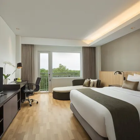 Delonix Hotel Karawang