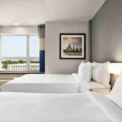 Microtel Inn & Suites by Wyndham Boisbriand Rooms