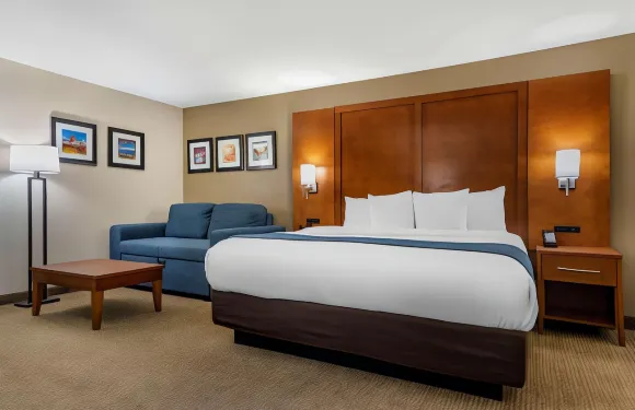 伯明翰-艾昂戴爾舒適酒店