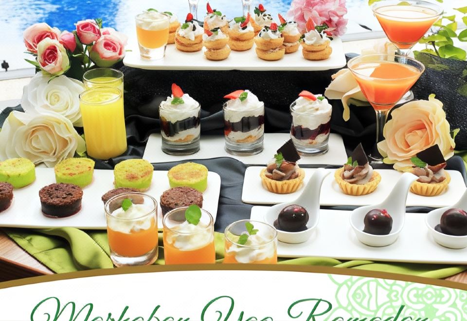 호라이즌 수카부미의 야외 수영장 전경