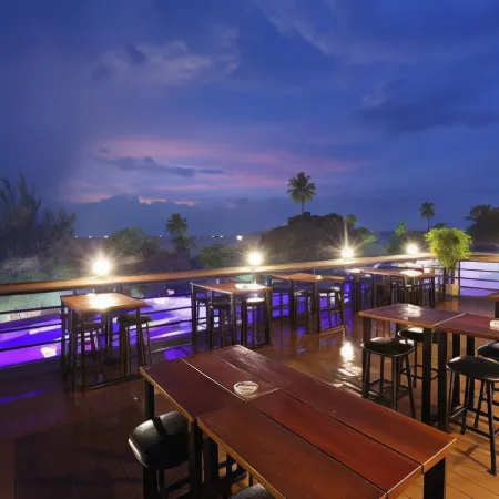 Balcony Party Hostel - Adult Only +18