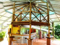 TP Hut Bungalows