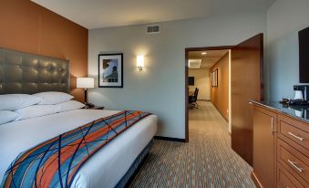 Staybridge Suites Iowa City - Coralville