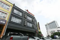 Hotel 99 Klang @ Meru 클랑 호텔