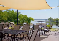 Lake Hudson Inn