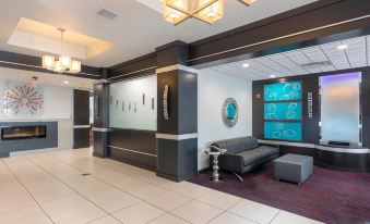 Holiday Inn Express & Suites Columbus - Polaris Parkway