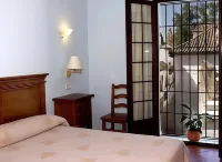 Hotel Plateros