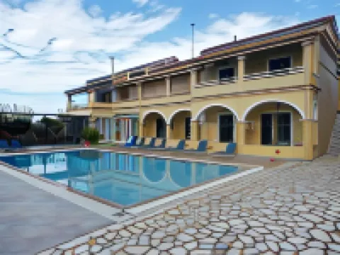 Katerina Pool Apartments