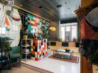 The Green Elephant Hostel & Spa Hotels near Nazareth