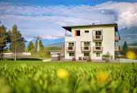 Garni Schorneck Hotels near Cron4