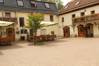 Landgasthof Fischer Hotels in der Nähe von Oldtimer Museum Hertrampf