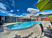 Bowmont Motel - piscine