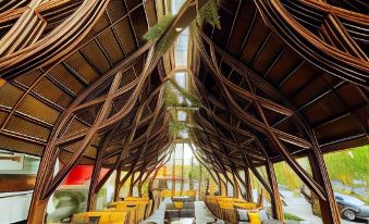 The Light Hotel Nha Trang