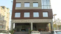 Hotel Candy Hotels near Green Belt Park, Sector 48D,