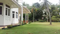 White House - Orange Hill Avenue Hotel di Kadawatha