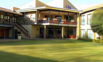 Benvenuto Hotel & Conference Centre