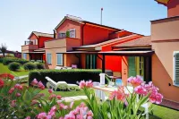 Apartment in Vada Near Restaurants Hotels near Parco di Villa Godilonda