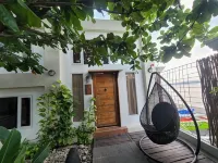 Beachfront Bed & Breakfast