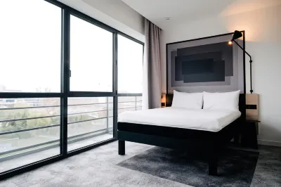 Ibis Rouen Centre Rive Droite Pasteur Отели в г. Руан