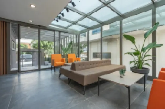 โดค สวีทส์ โฮเทล