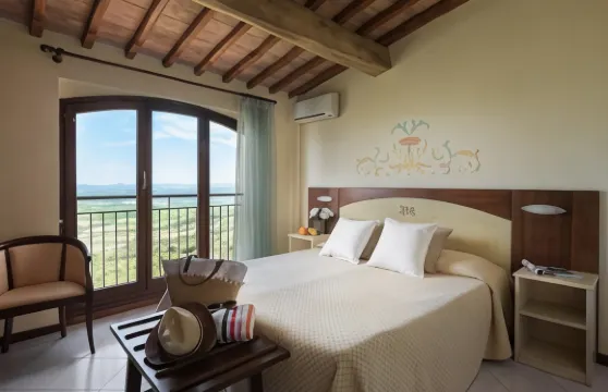 狄卡皮塔妮酒店