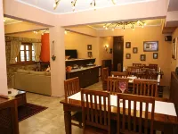 Roes Suites Hotels in Almopia