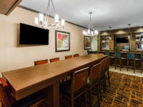 MainStay Suites Watford City - Event Center Hotels in McKenzie County