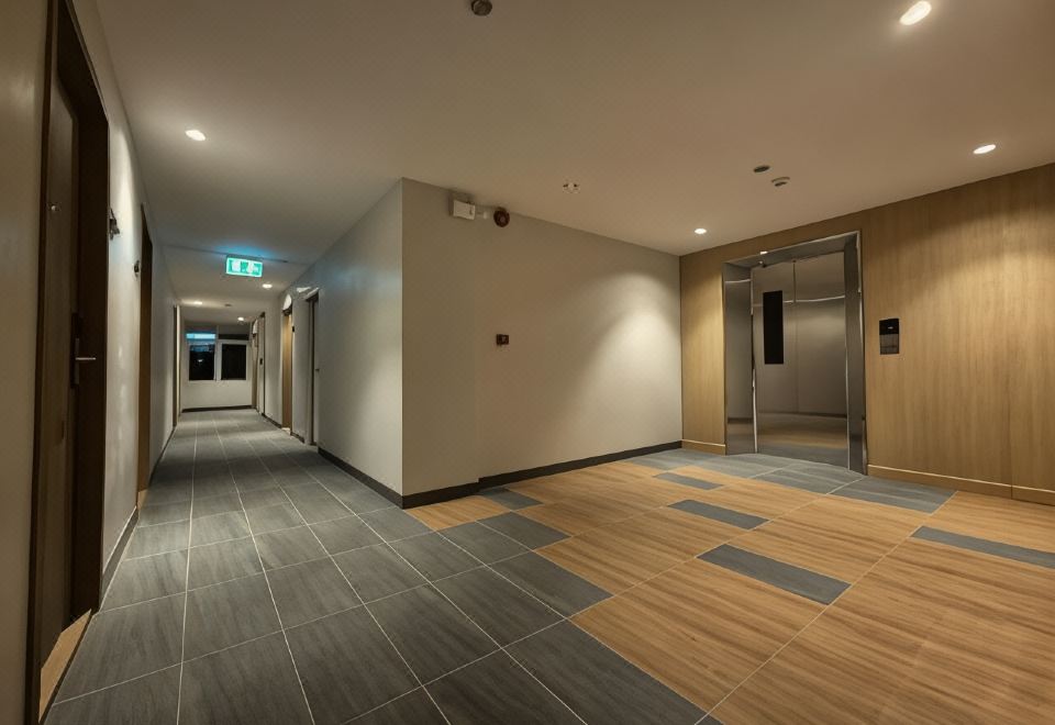 더 퍼블릭 호텔