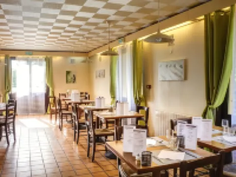 Hôtel Inn Design & Restaurant Bourges Hotels in Bourges