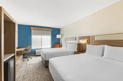Holiday Inn Express & Suites Belgrade Hotels in 