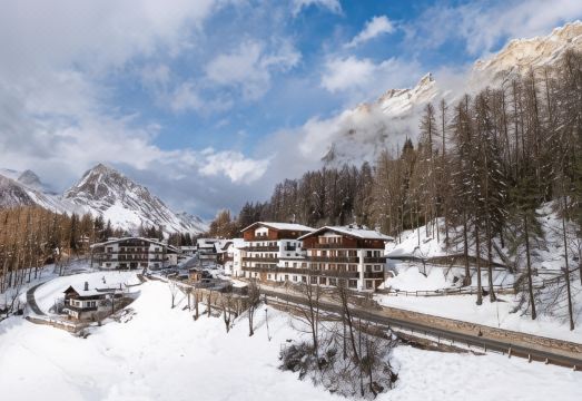 3. 호텔 데스 알페..