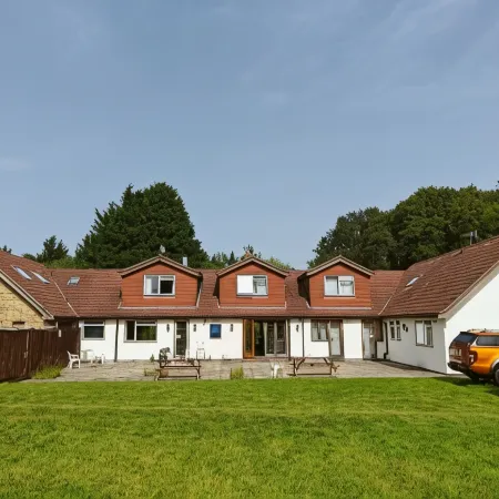 Little Foxes Hotel & Gatwick Airport Parking