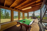 Large luxury home!  Views!  Hot tub!  Game room!  EV charger! Pool table! Grill!