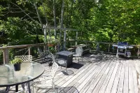 Waterfront cottage with tidelands, creek and waterfall! Hotels near Sucia Island Marine State Park