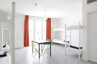 Ostello Meet Gardalake Hostel