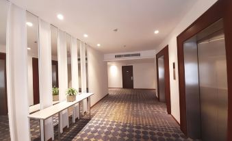 Vivanta Colombo, Airport Garden