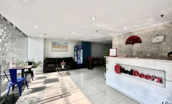 The Jade Hotel Near Tan Son Nhat Airport