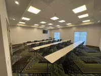 Holiday Inn Express & Suites Dayton East - Beavercreek