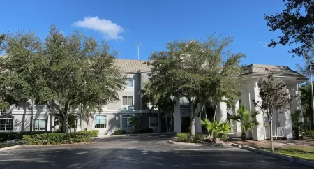 SureStay Plus Hotel by Best Western Vero Beach