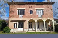 Chez Dan et Véro - Chambre d'hôte Hotels in Moissac