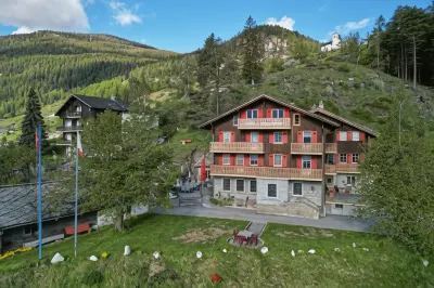 Hotel Alpenblick Hotels in Raron