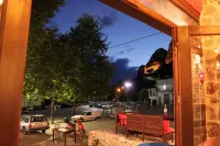 Mythos Guesthouse