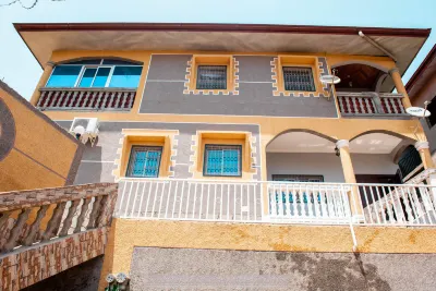 Odza, Modern Apartment, 3 Bedrooms, Private Parking Hotel in zona Aeroporto Internazionale di Nsimalen