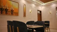 The Elet Signature Boutique Hotel - bar
