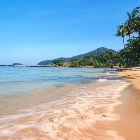 Sea Flower Resort Отели рядом с достопримечательностью «Шесть Кай- Бэй»