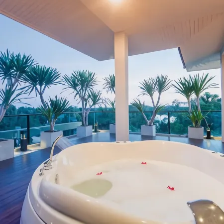 The Peak Hotel Chanthaburi