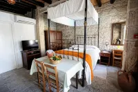 Leonidas Village Houses - Villas