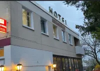 Hotel Main Taunus Hotels in der Nähe von Weingut Kuenstler