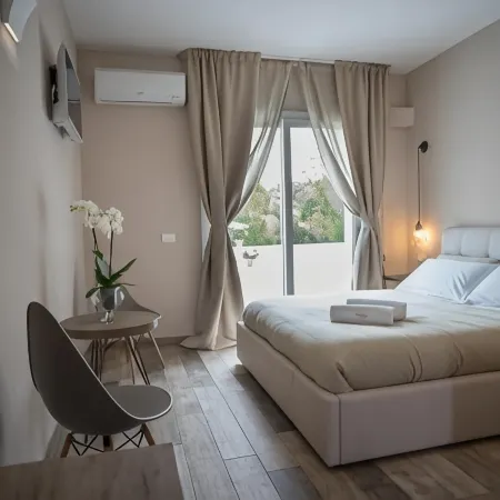 B&B Sorahnia - Design House