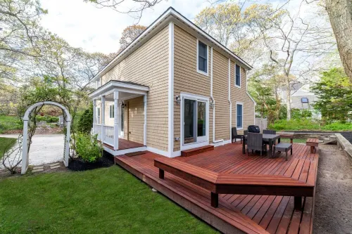 The quintessential MV home. Now booking for 2025!